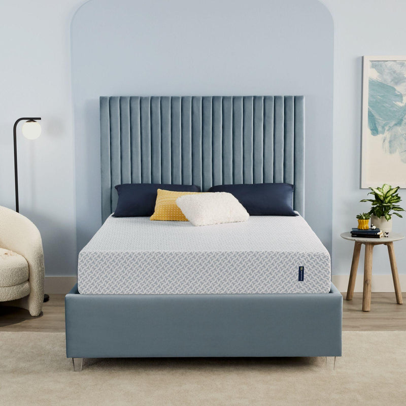 Serta Sheep Retreat 10" Medium Memory Foam Mattress (King) IMAGE 2